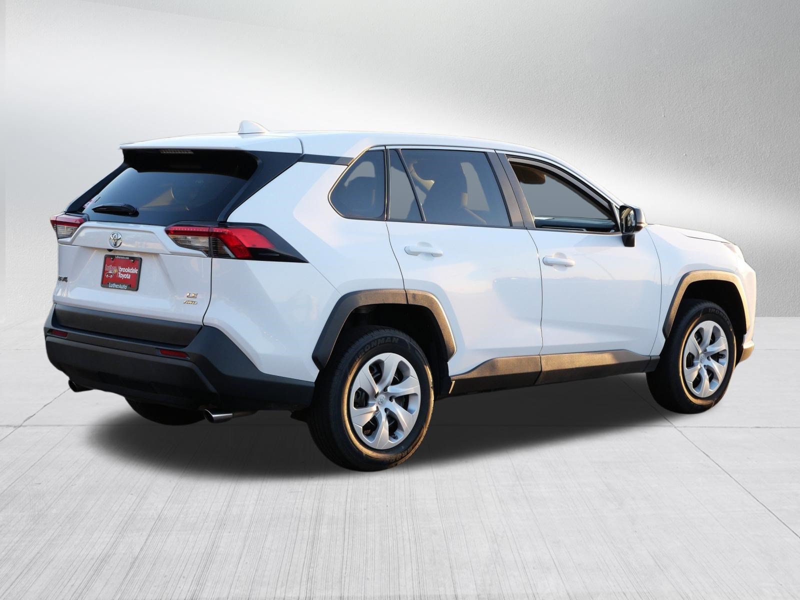 Certified 2025 Toyota RAV4 LE AWD/4WD image 7