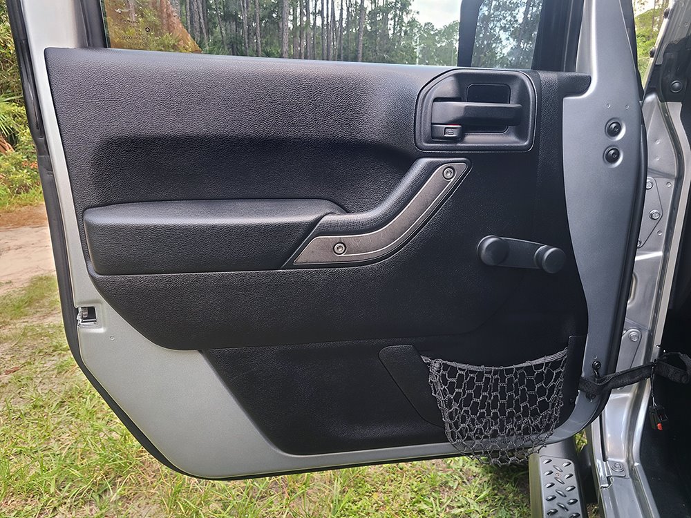 Used 2013 Jeep Wrangler Sport AWD/4WD image 25
