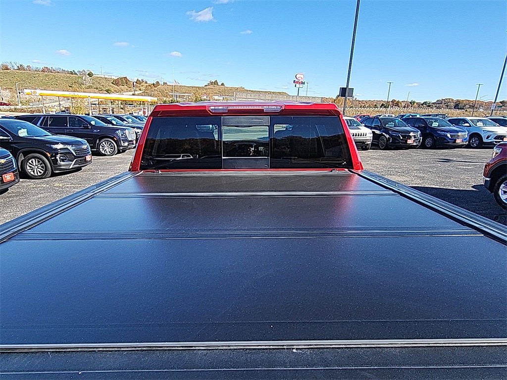 Used 2022 GMC Sierra 1500 SLT w/ SLT Premium Package image 8