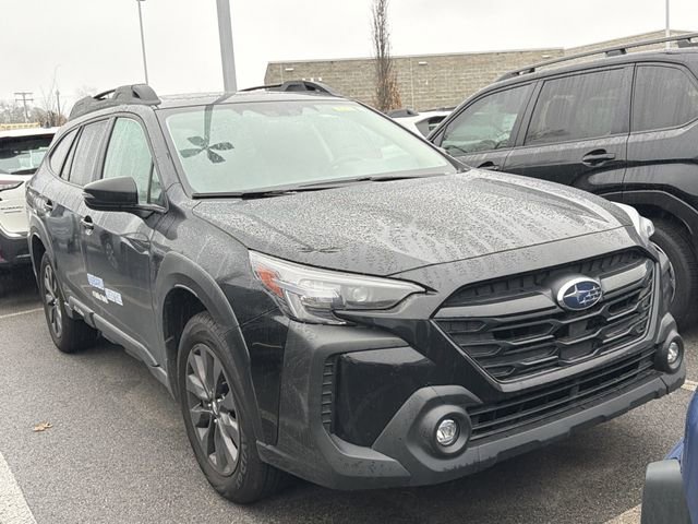 Used 2025 Subaru Outback Onyx Edition w/ Popular Package #2 image 2