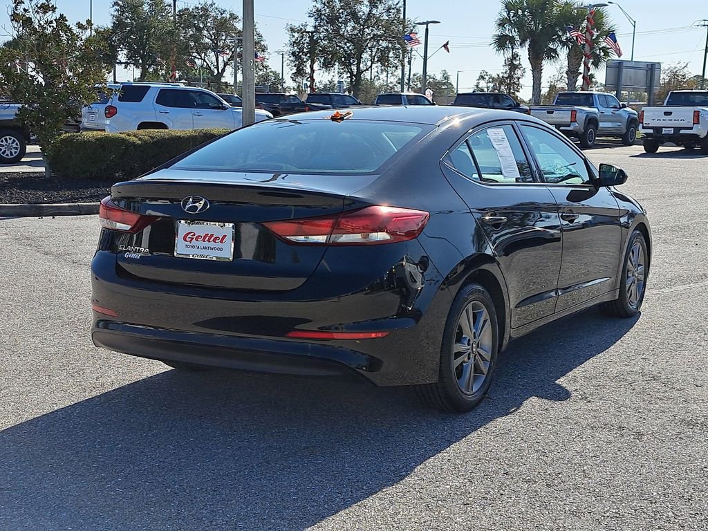 Used 2017 Hyundai Elantra SE w/ SE A/T Tech Package 03 image 3