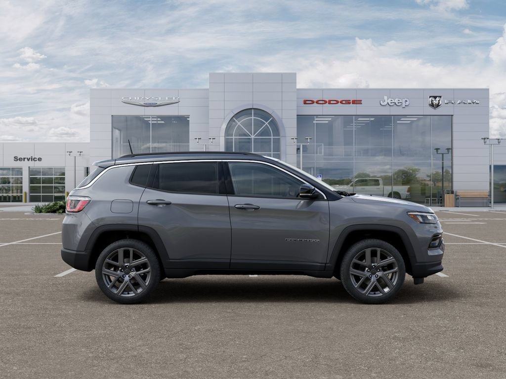 New 2026 Jeep Compass Limited w/ Sun, Sound & Navigation Group AWD/4WD image 22