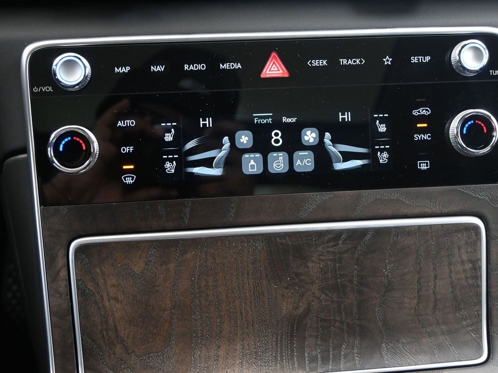 New 2025 Genesis GV80 3.5T Prestige image 26