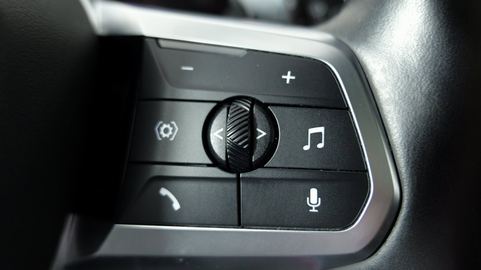 Used 2024 BMW X1 M35i w/ Premium Package image 52