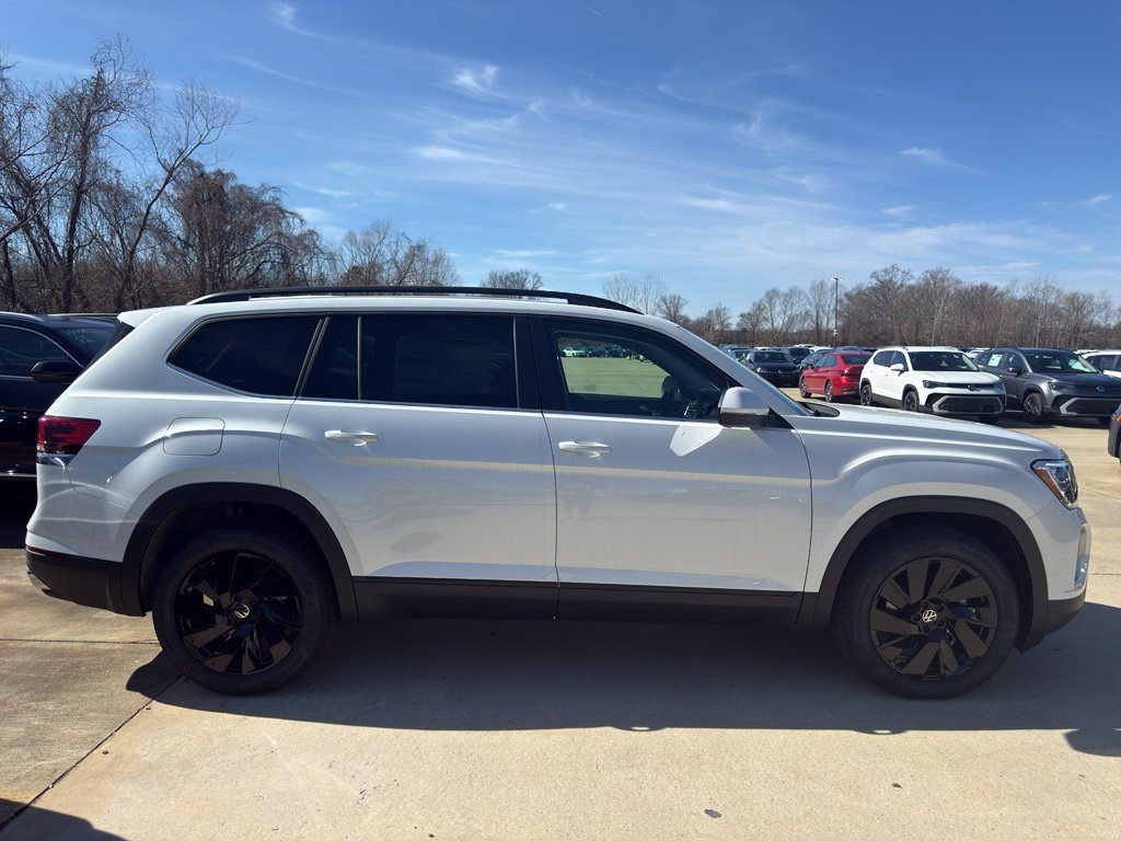New 2026 Volkswagen Atlas SE FWD image 4