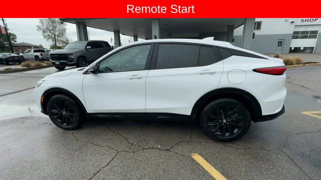 Used 2024 Buick Envista Sport Touring w/ Convenience I Package FWD image 5