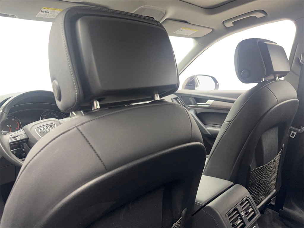 Used 2022 Audi Q5 2.0T Premium w/ Convenience Package image 37