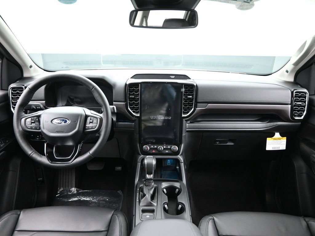 New 2025 Ford Ranger Lariat w/ FX4 Off-Road Package image 29