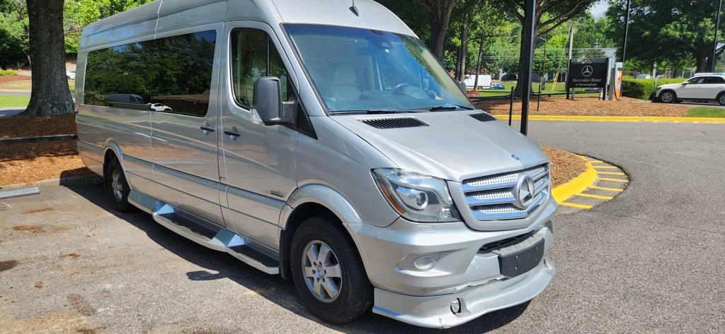 Used 2015 Mercedes-Benz Sprinter 2500 image 3