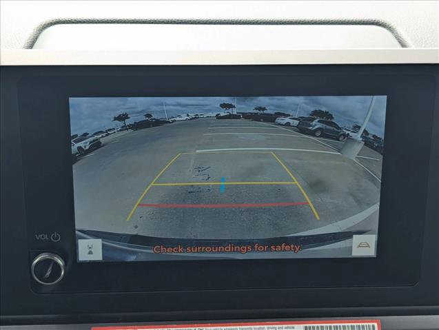 Used 2025 Toyota Tacoma SR5 image 11