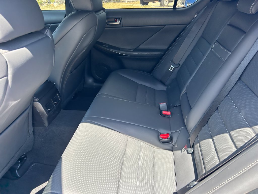 Used 2024 Lexus IS 350 F Sport w/ Navigation Package RWD image 15
