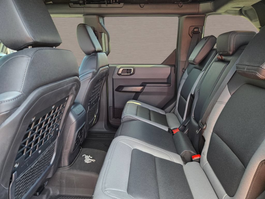 Used 2024 Ford Bronco Black Diamond AWD/4WD image 13