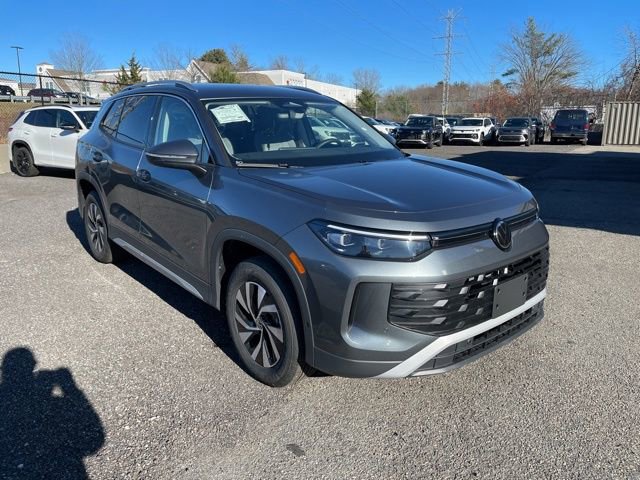 New 2026 Volkswagen Tiguan S image 5