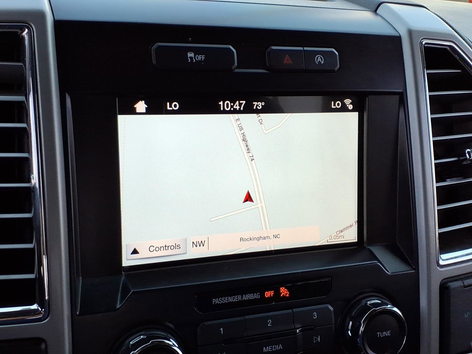 Used 2016 Ford F150 Lariat w/ Equipment Group 501A Mid image 9