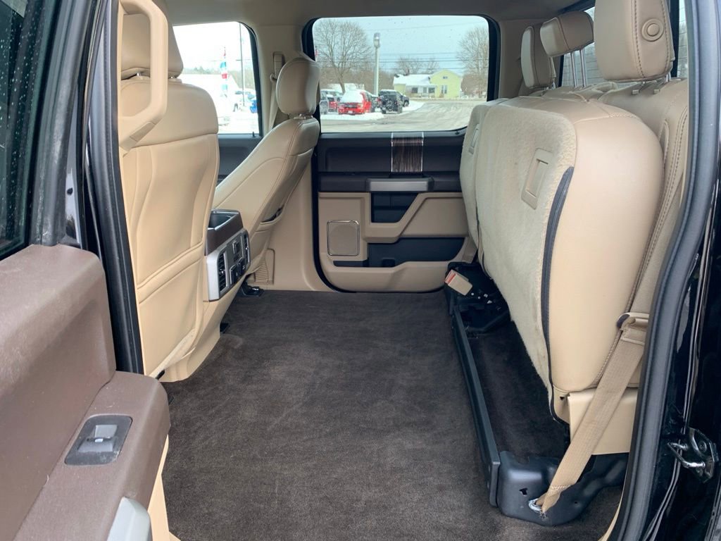 Used 2018 Ford F150 Lariat w/ Equipment Group 502A Luxury image 10