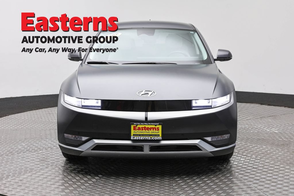 Used 2023 Hyundai Ioniq 5 SEL AWD/4WD image 2