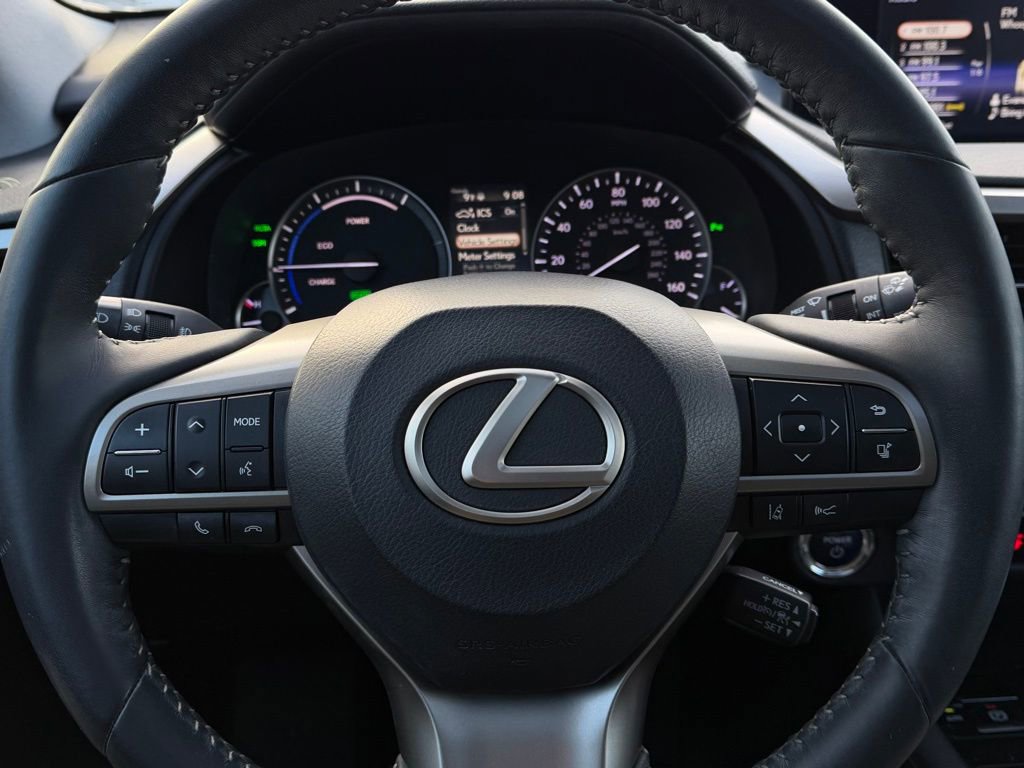 Used 2018 Lexus RX 450h AWD w/ Premium Package image 30