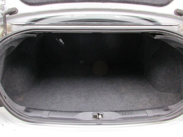 Used 2011 Nissan Sentra 2.0 SL w/ SL Special Value Pkg image 28