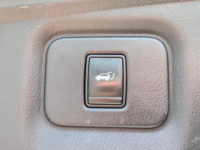 Used 2018 INFINITI QX60 Luxe AWD/4WD image 36
