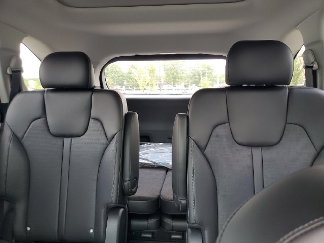 New 2026 Kia Sorento SX FWD image 11