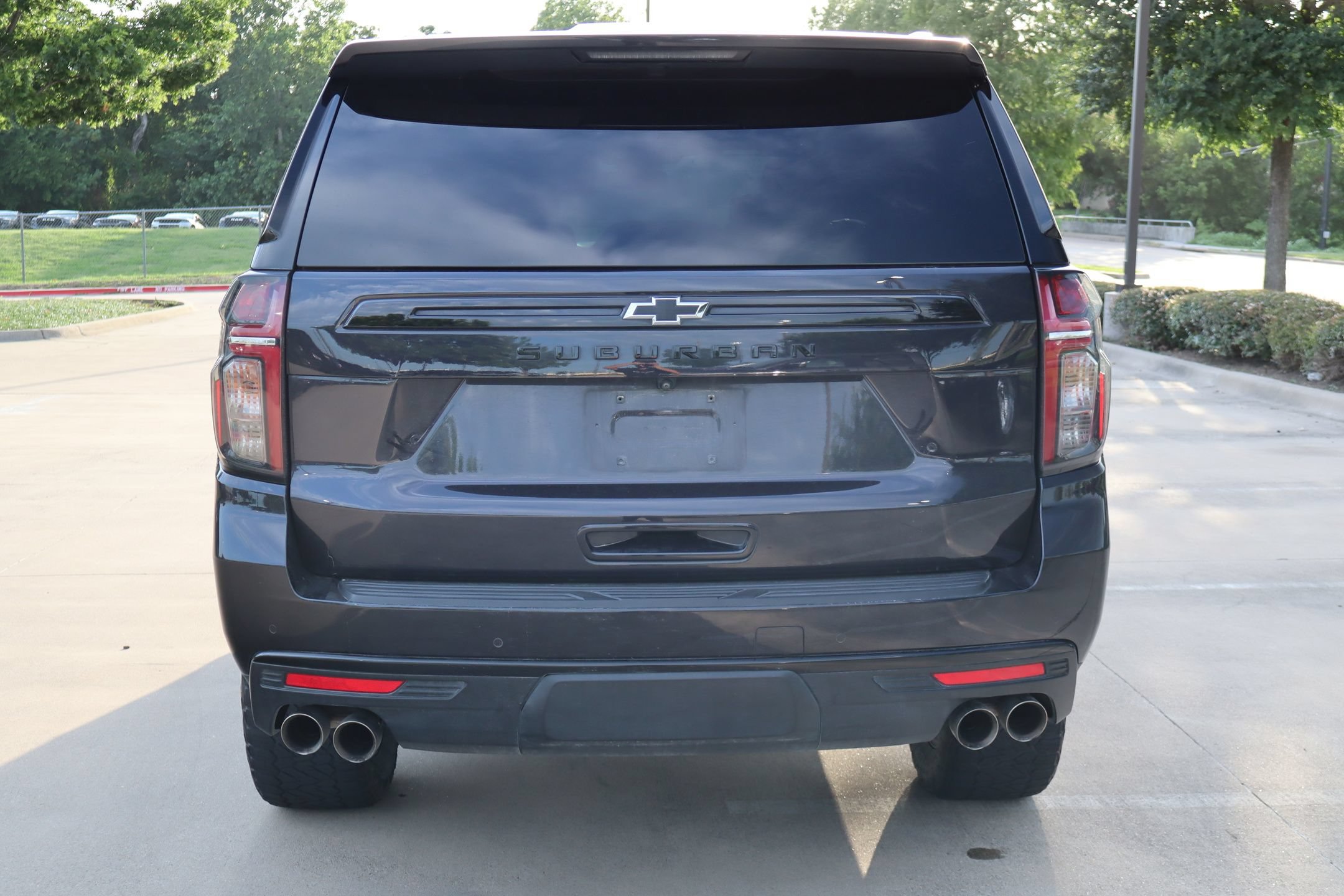 Used 2023 Chevrolet Suburban Z71 w/ Off-Road Capability Package AWD/4WD image 4