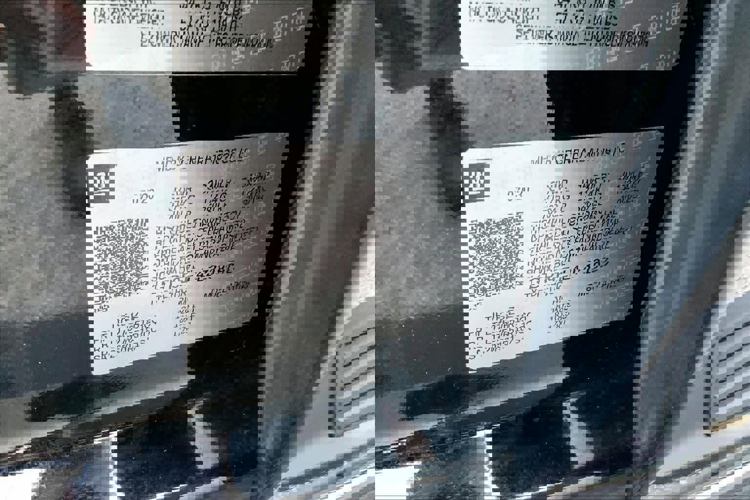 Used 2020 GMC Sierra 1500 AT4 w/ AT4 Premium Package image 31