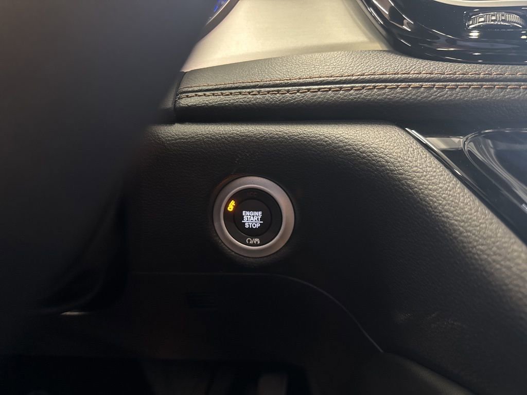 New 2026 Chrysler Pacifica Pinnacle w/ Trailer Tow Group image 23