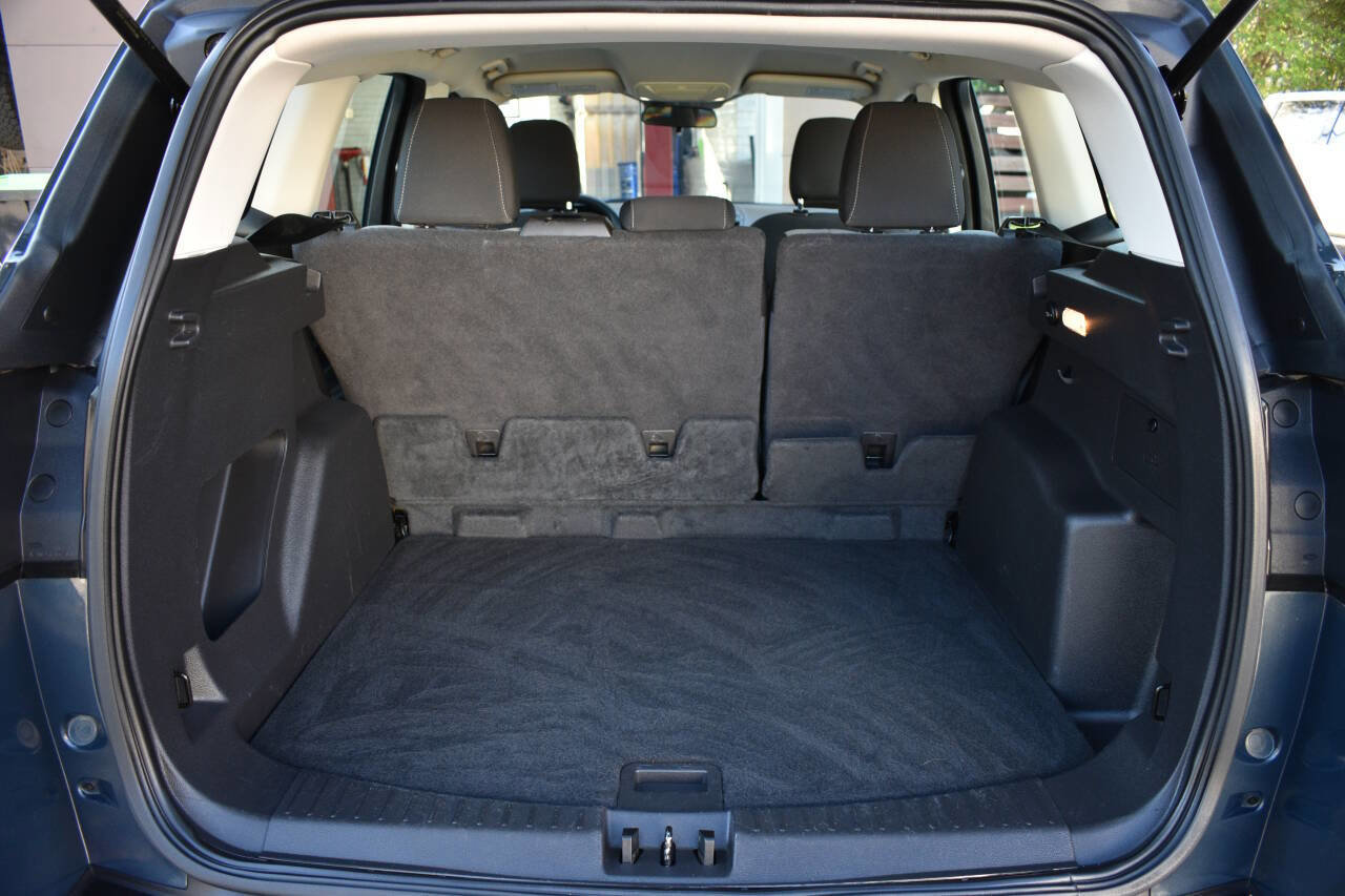 Used 2019 Ford Escape S FWD image 10