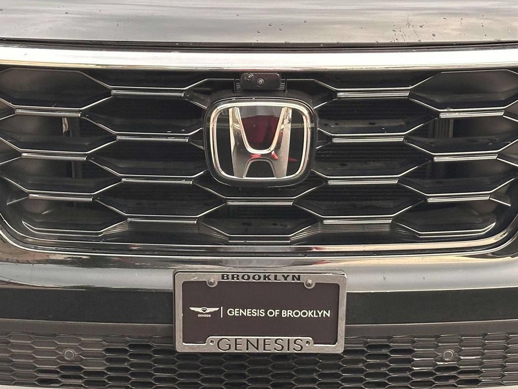 Used 2023 Honda Pilot Elite image 9