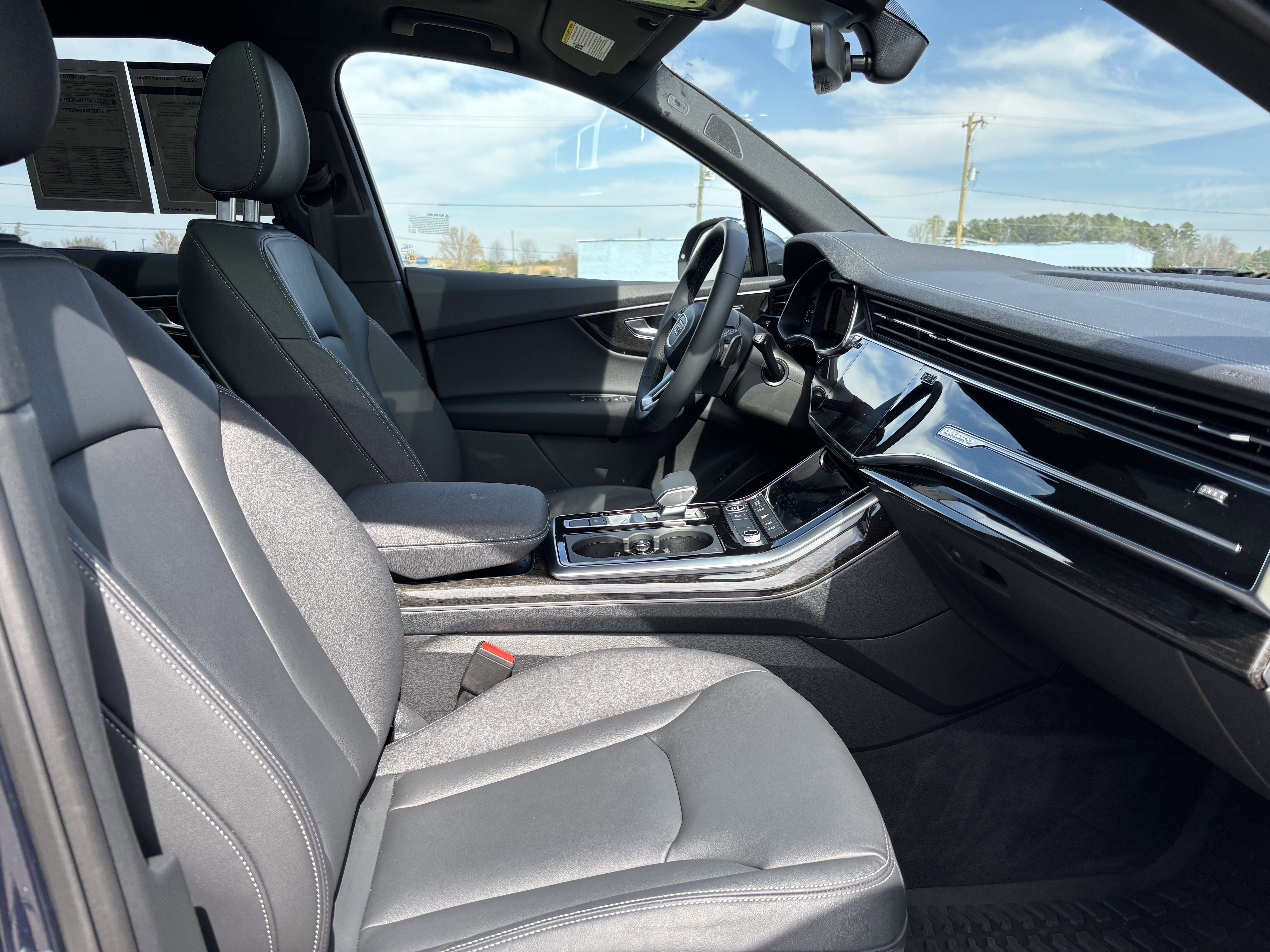 Certified 2025 Audi Q7 2.0T Premium w/ Convenience Plus Package image 20