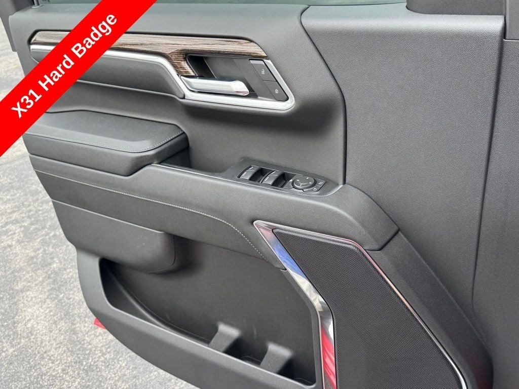 Used 2024 GMC Sierra 1500 Elevation AWD/4WD image 19