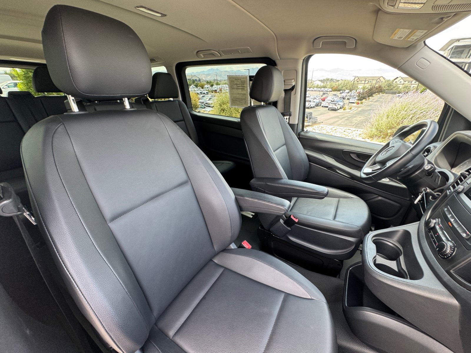 Used 2023 Mercedes-Benz Metris Passenger image 18