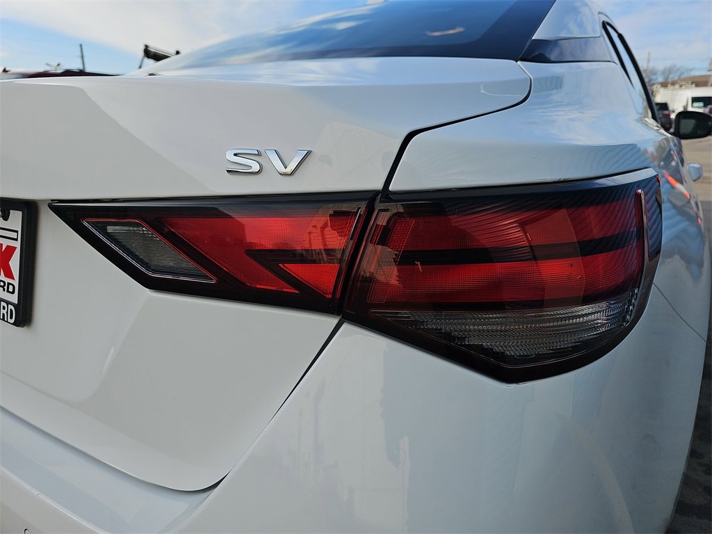 Used 2024 Nissan Sentra SV image 31