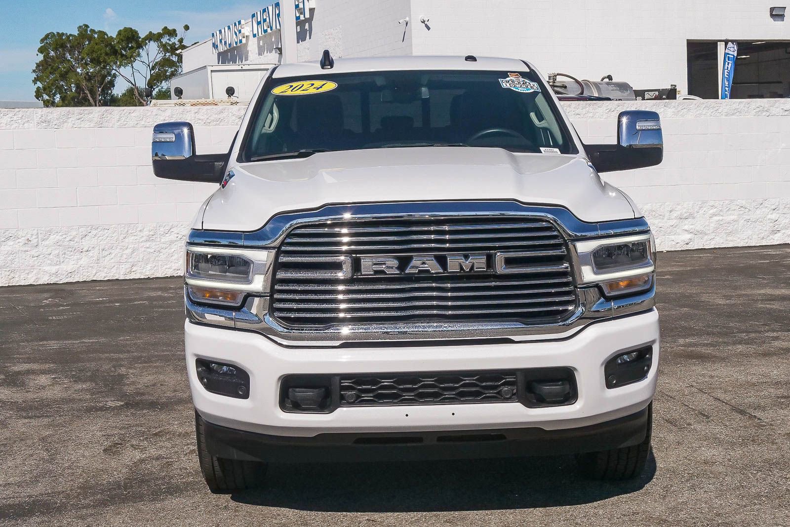 Used 2024 RAM 2500 Laramie image 2