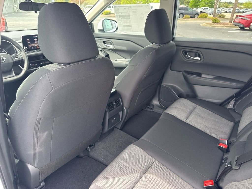 New 2026 Nissan Rogue SV FWD image 13