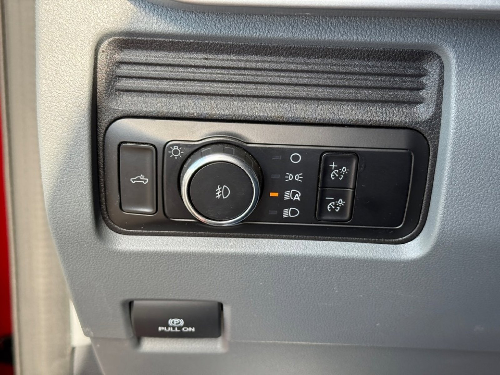 Used 2025 Ford F350 XLT image 33