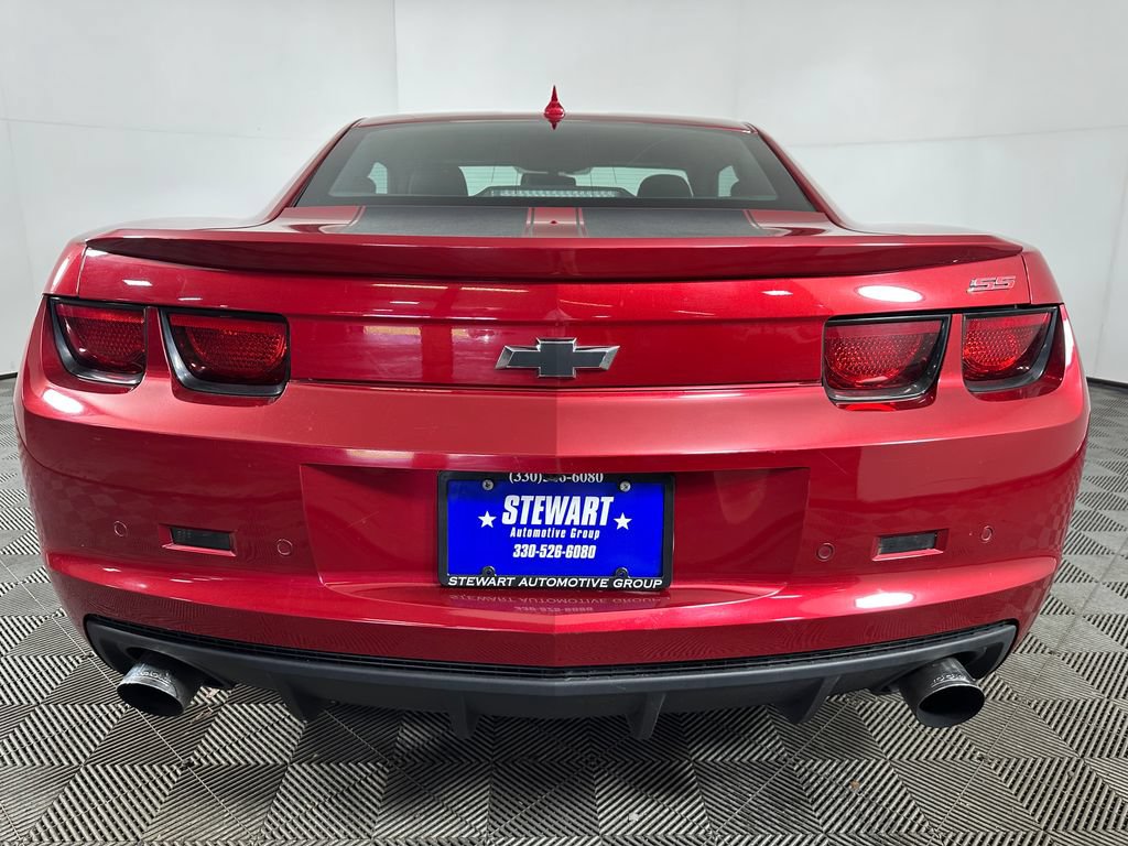 Used 2012 Chevrolet Camaro SS w/ RS Package RWD image 4
