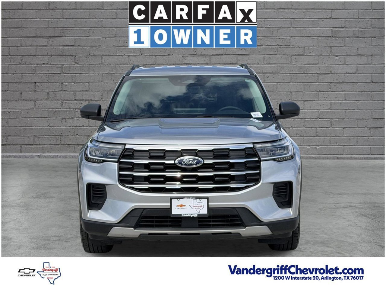 Used 2025 Ford Explorer Active RWD image 6