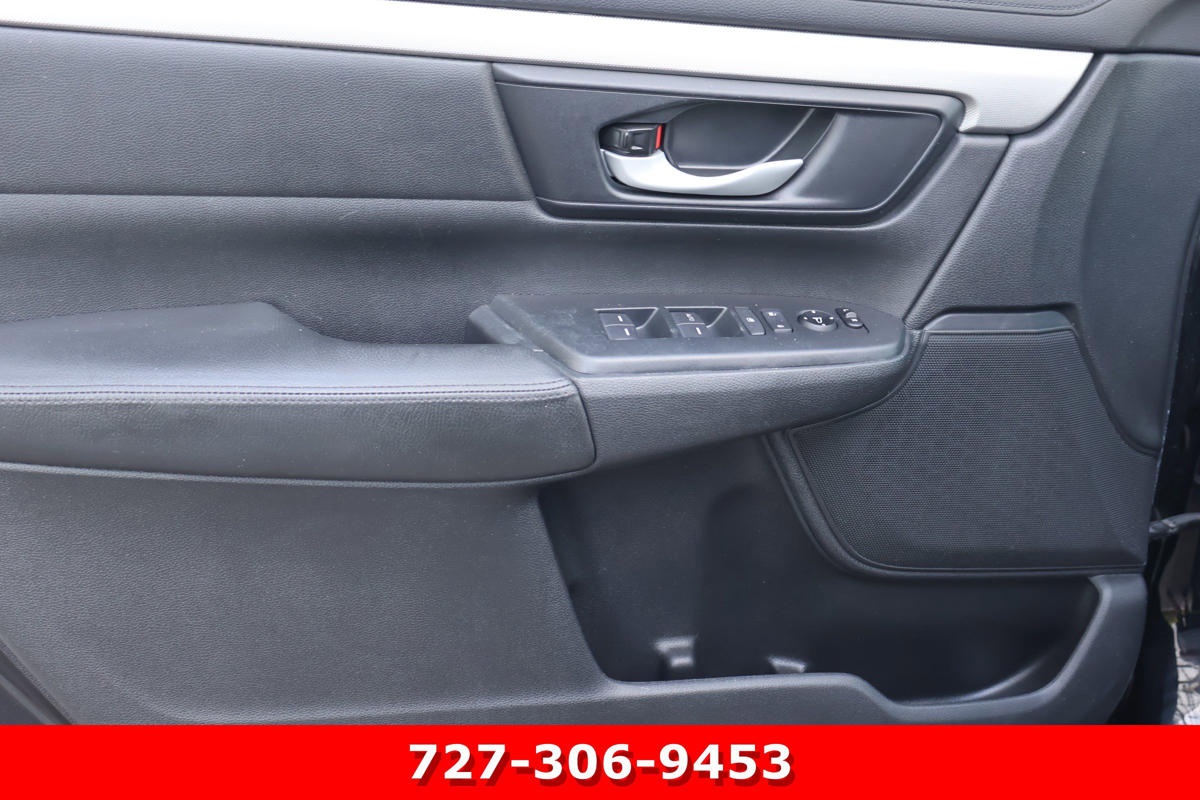 Used 2018 Honda CR-V LX image 14