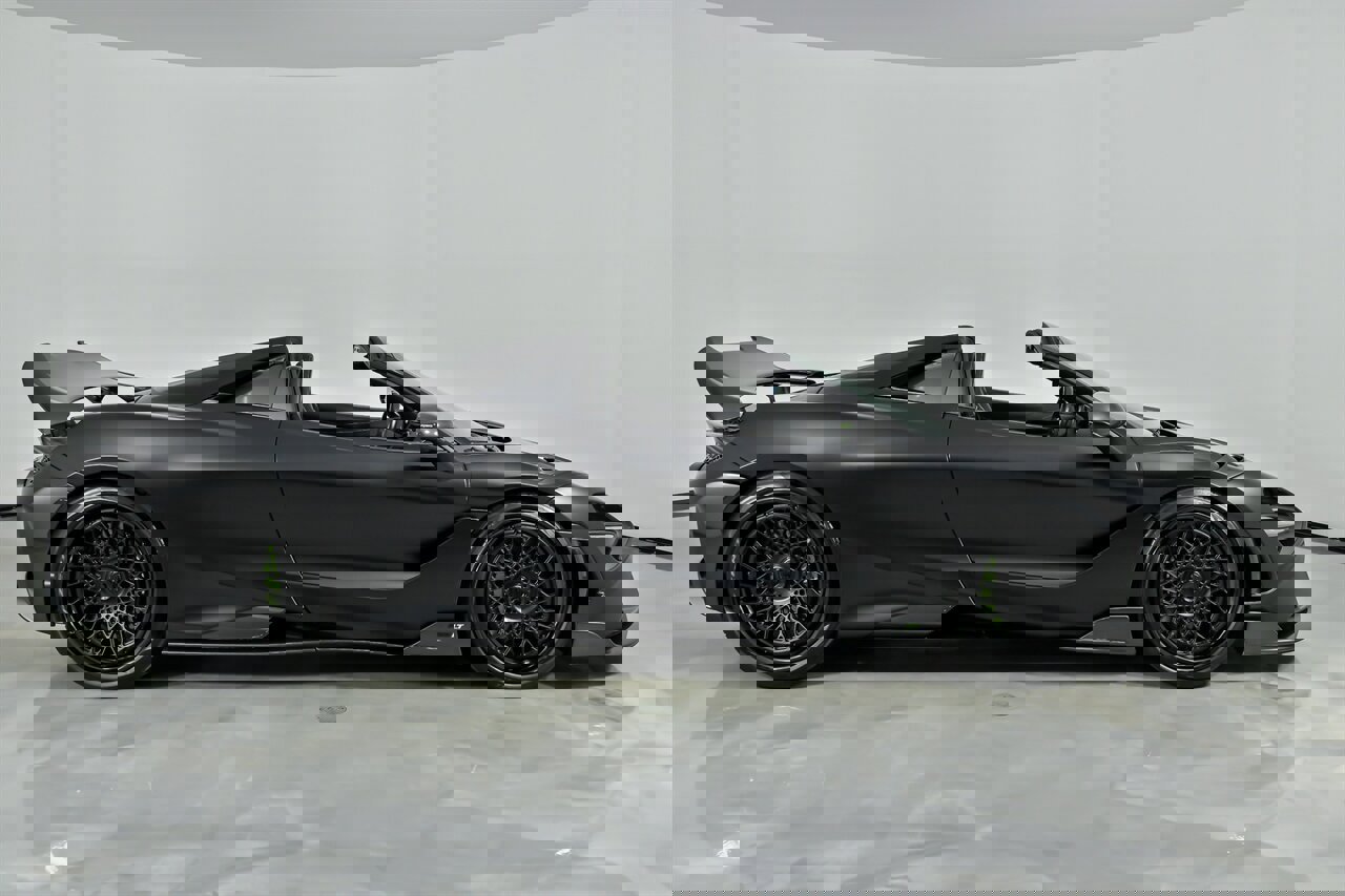 Used 2022 McLaren 765LT image 16