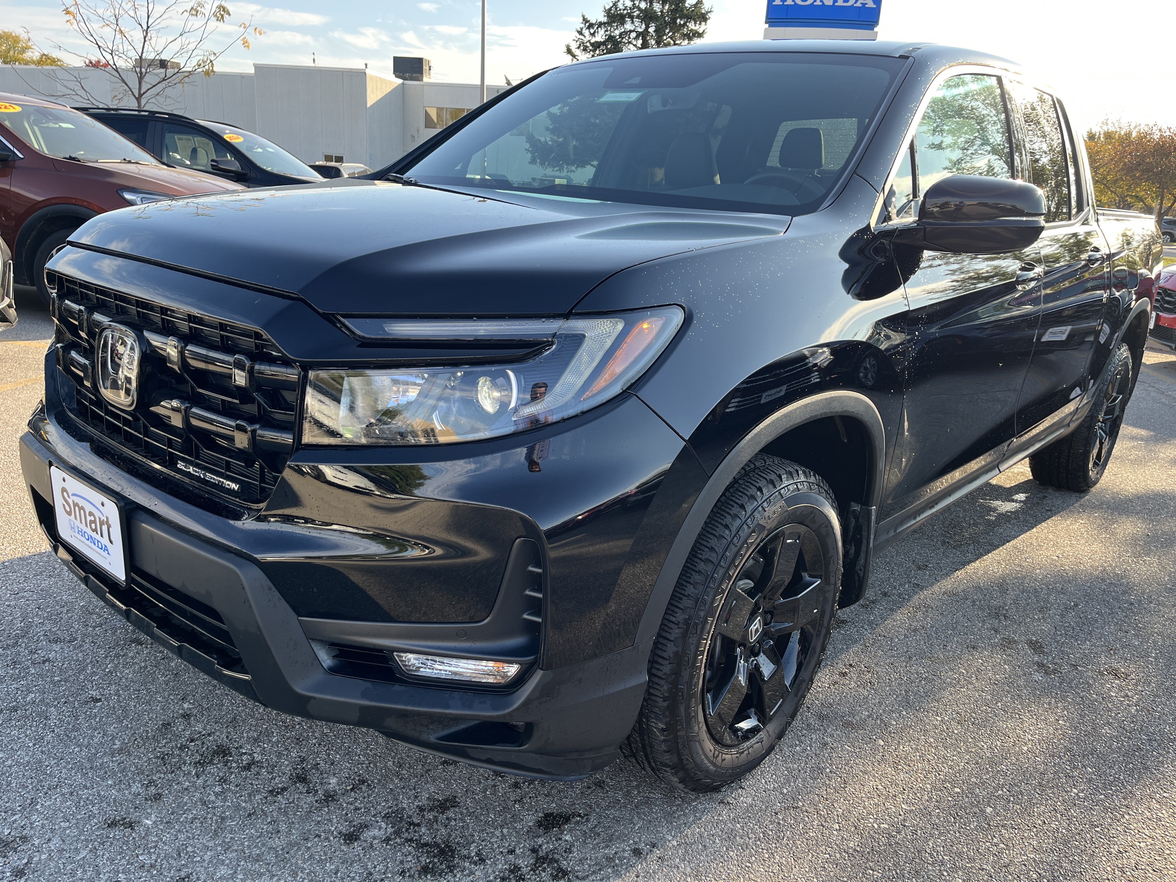 Used 2026 Honda Ridgeline Black Edition image 2