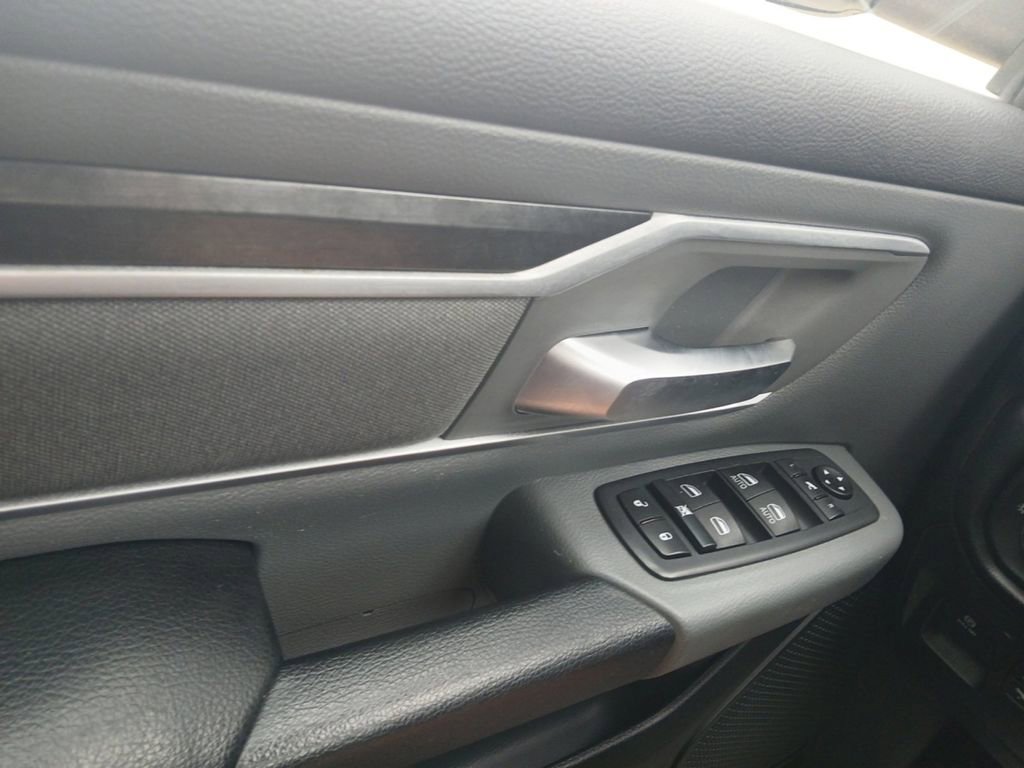 Used 2020 RAM 1500 Lone Star image 8