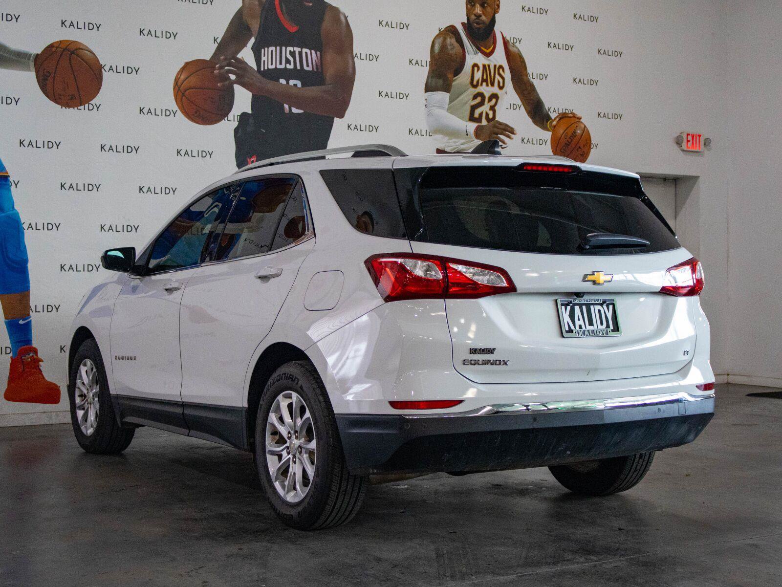 Used 2020 Chevrolet Equinox LT FWD image 22