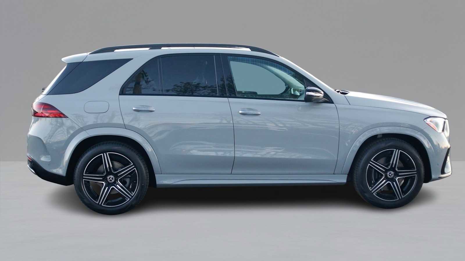 New 2026 Mercedes-Benz GLE 350 4MATIC image 4