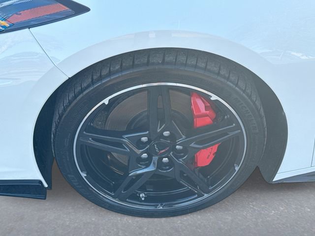 Used 2021 Chevrolet Corvette Stingray Preferred Cpe w/ Z51 Performance Package RWD image 10