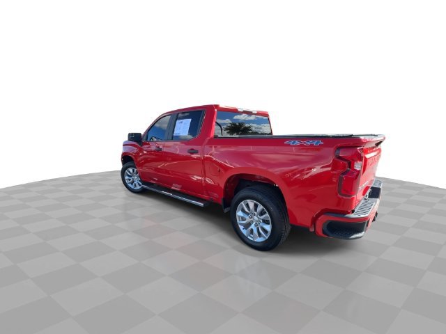 Used 2019 Chevrolet Silverado 1500 Custom w/ Custom Convenience Package AWD/4WD image 6
