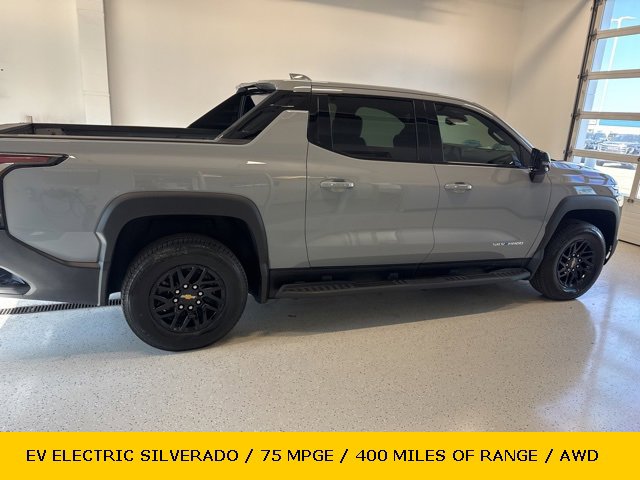 New 2026 Chevrolet Silverado EV LT w/ Plus Package image 2