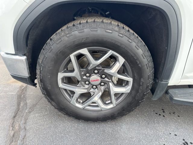 Used 2024 GMC Sierra 1500 SLT w/ SLT Premium Plus Package image 24