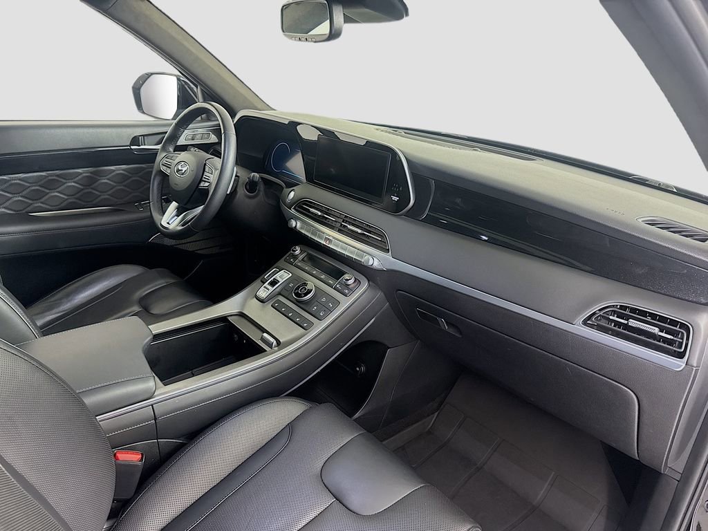 Used 2021 Hyundai Palisade Calligraphy w/ Cargo Package image 28
