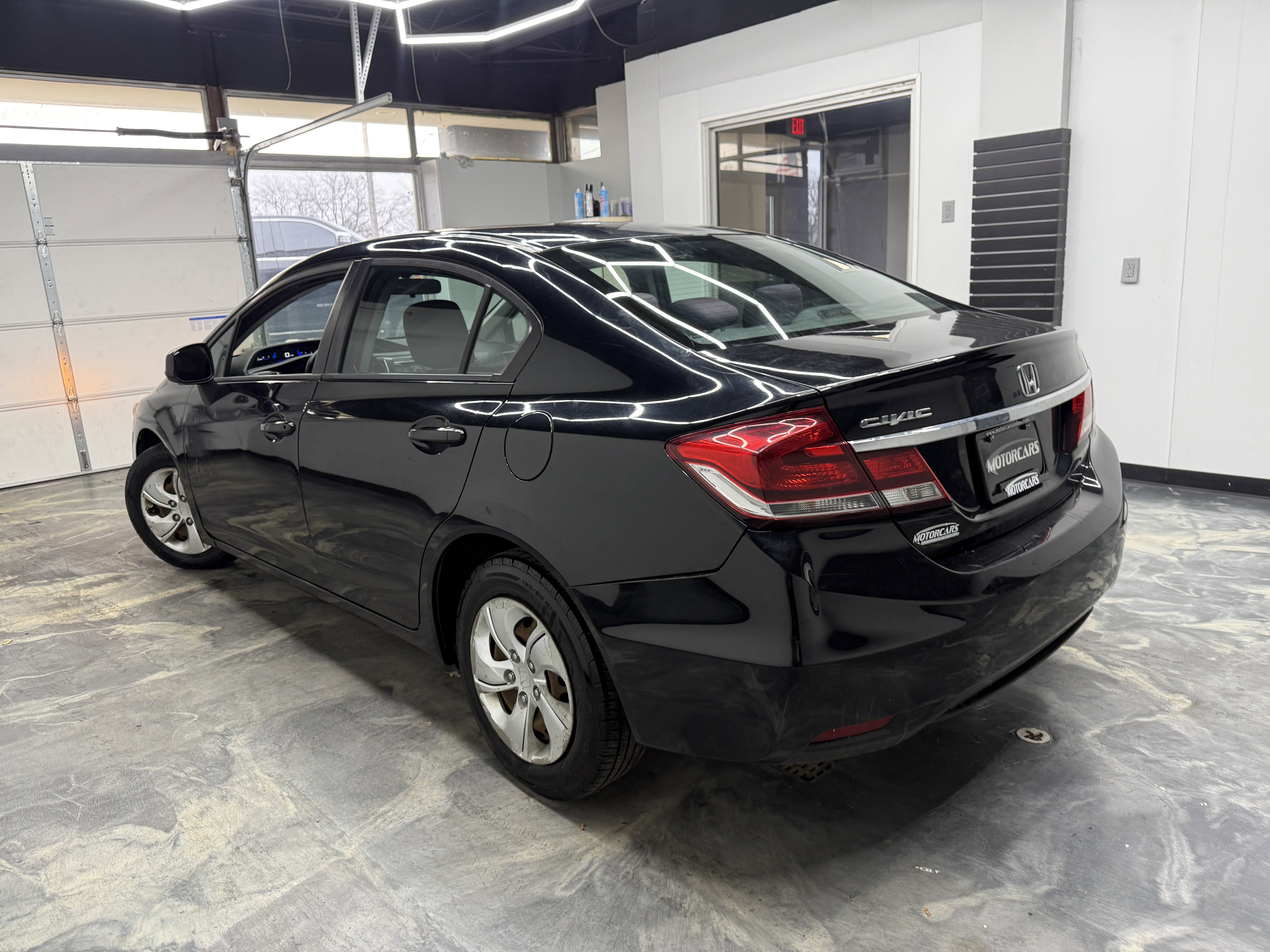 Used 2013 Honda Civic LX image 3